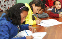Flickorna i Nepal studerar