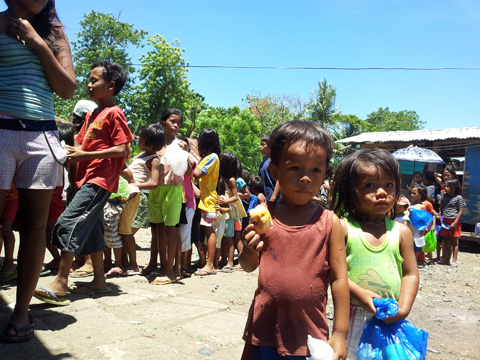 Lapu Lapu slumomr Filippinerna 2012
