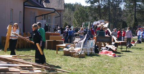 Arbetsmyror2_480 Som myror i en myrstack